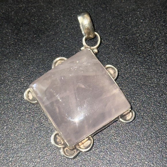Rose quartz and 925 pendant and Chain - Picture 3 of 8